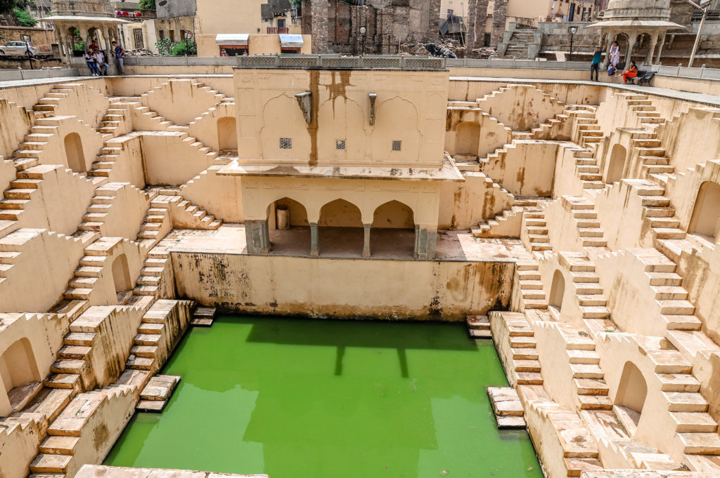 panna-meena-ka-kund-img